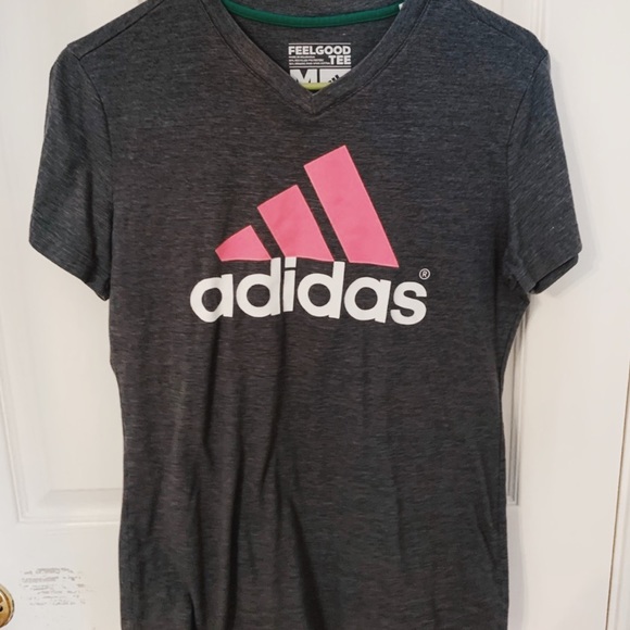 adidas Tops - Adidas Tee